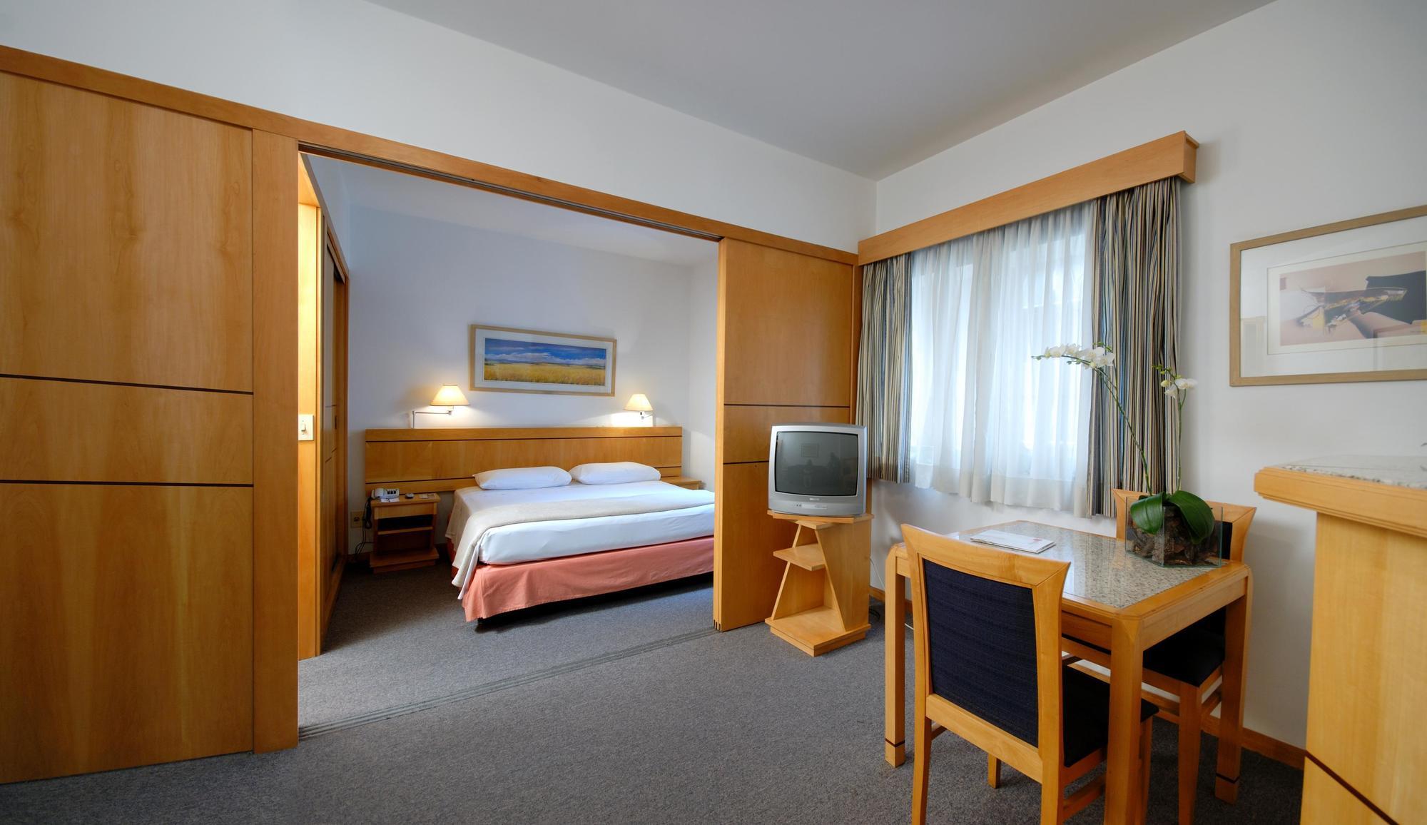 酒店 Hampton Park Jardins 3*